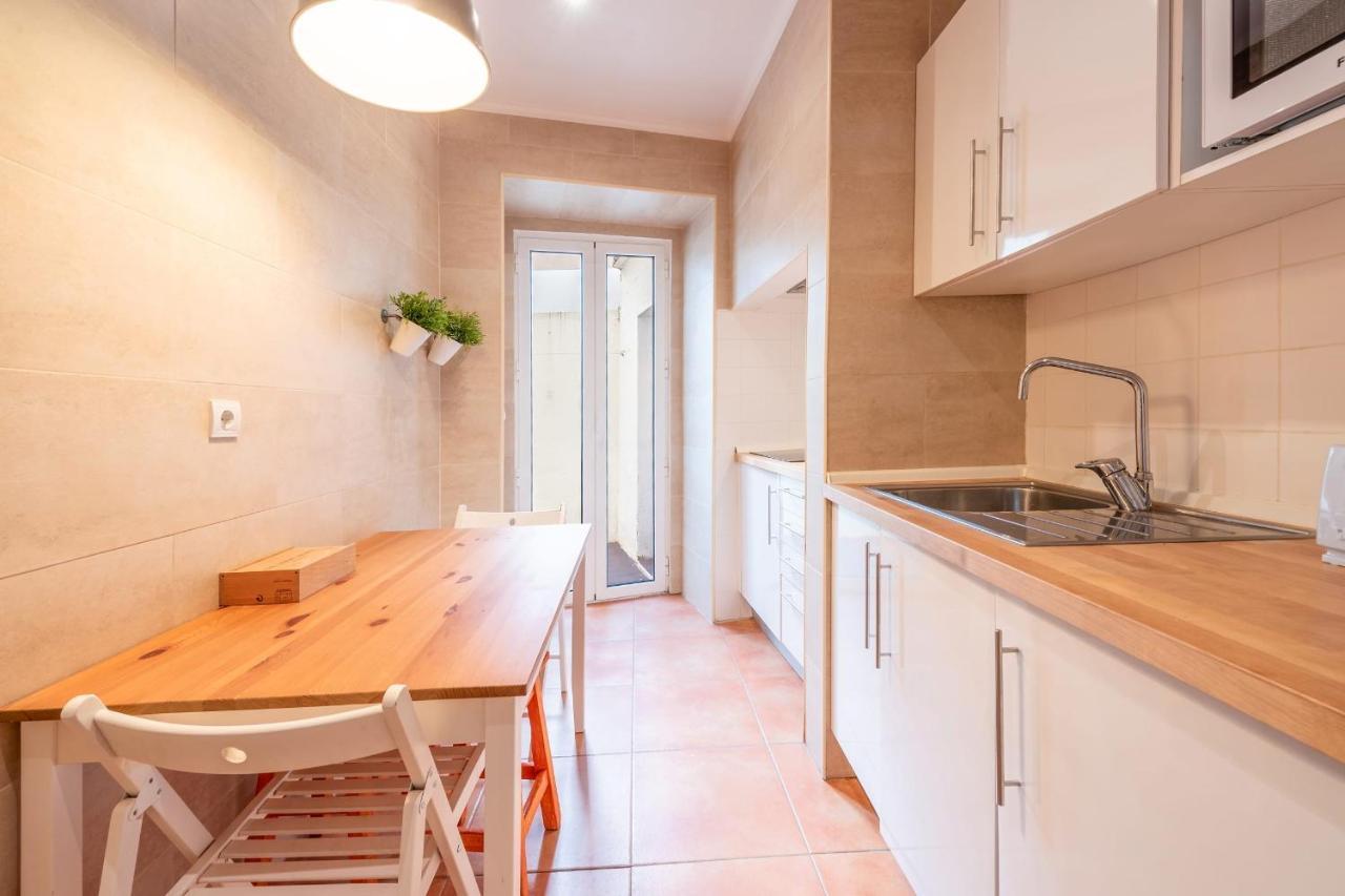 Guestready - Desterro Flats - Heart & Soul Rc Lisboa Exteriör bild